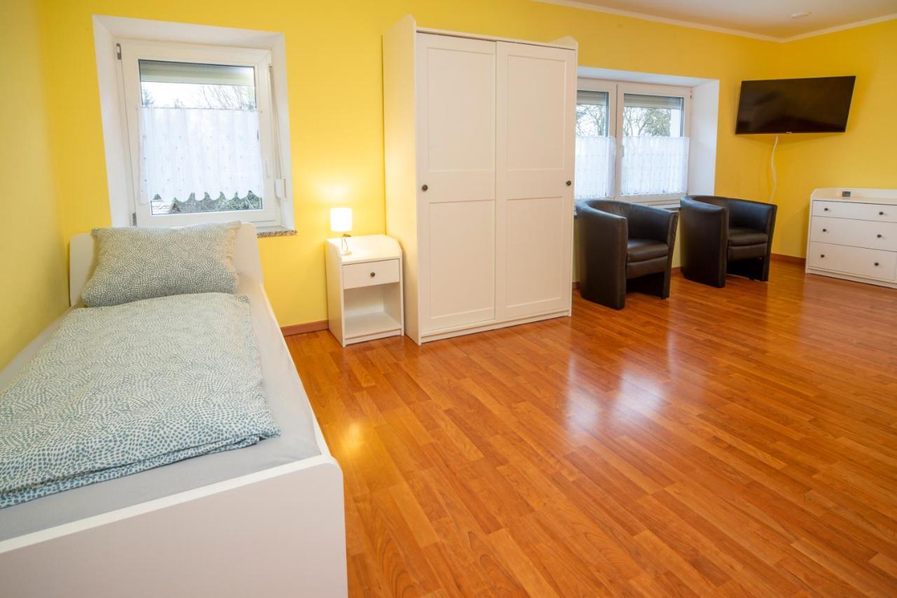 ממינגן Monteur-/ Arbeiter-Apartment_ Wohnung 4 מראה חיצוני תמונה